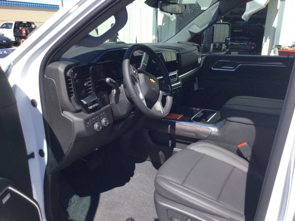New 2025 Chevrolet Silverado 2500 LTZ w/ LTZ Premium Package image 14