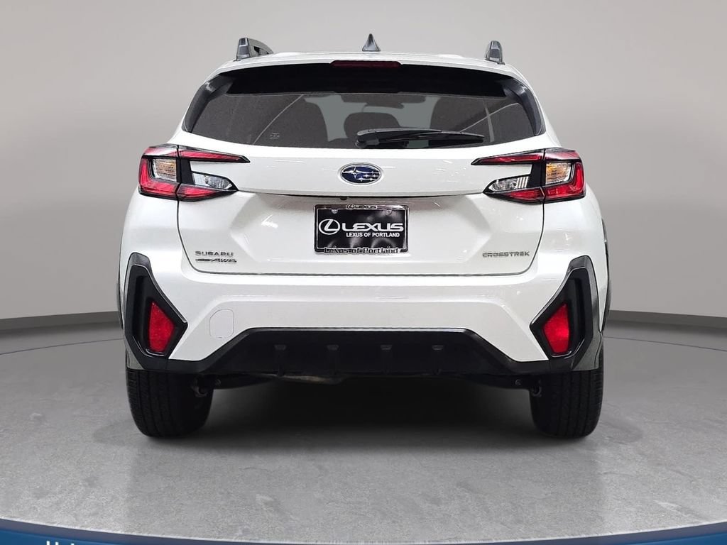 Used 2025 Subaru Crosstrek 2.5i Premium AWD/4WD image 7