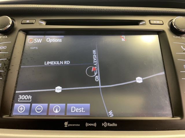 Used 2019 Toyota Highlander XLE image 27