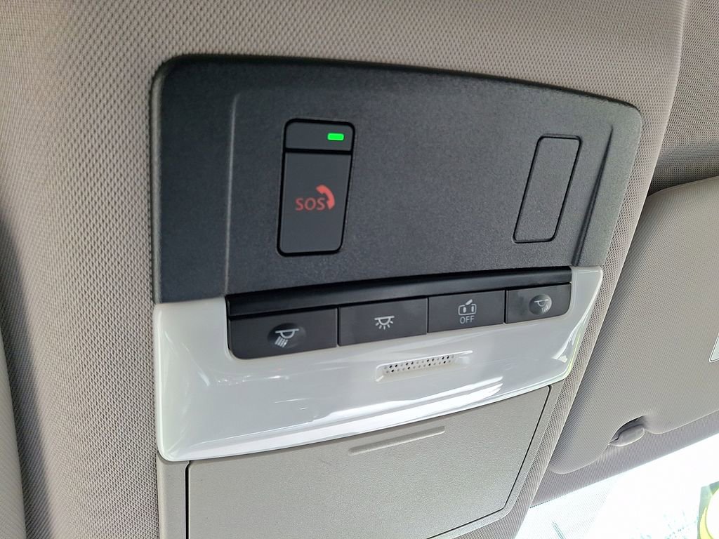 Used 2023 Nissan Rogue SV image 25