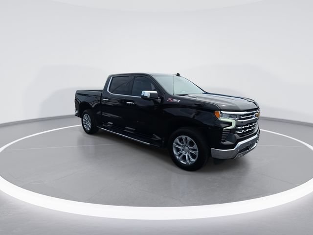 Used 2026 Chevrolet Silverado 1500 LTZ w/ LTZ Premium Package AWD/4WD image 2