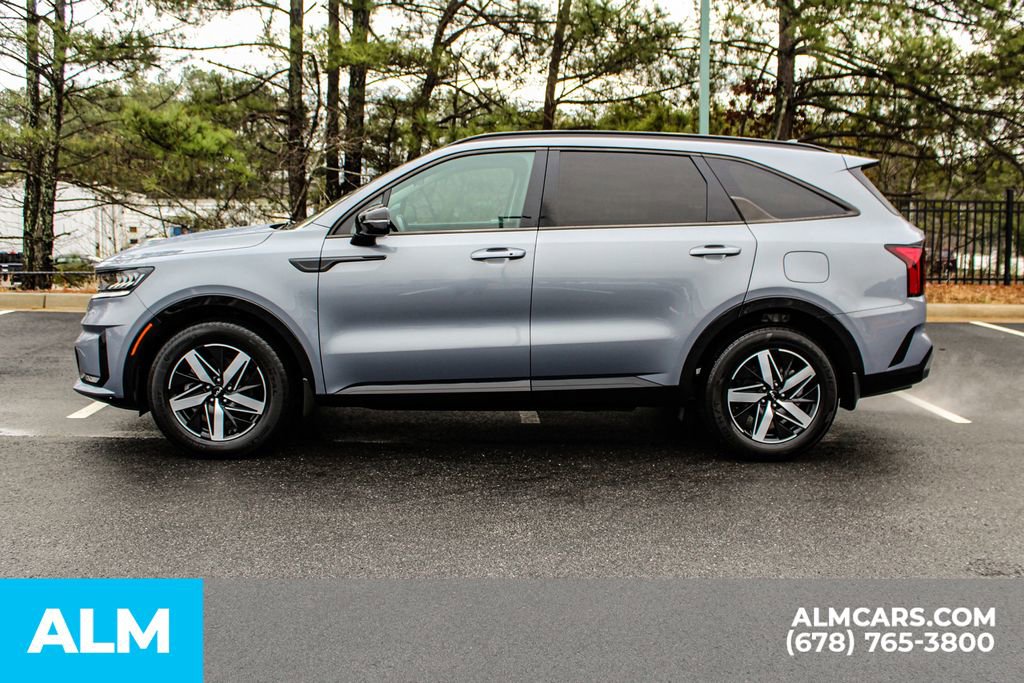 Used 2022 Kia Sorento S FWD image 7