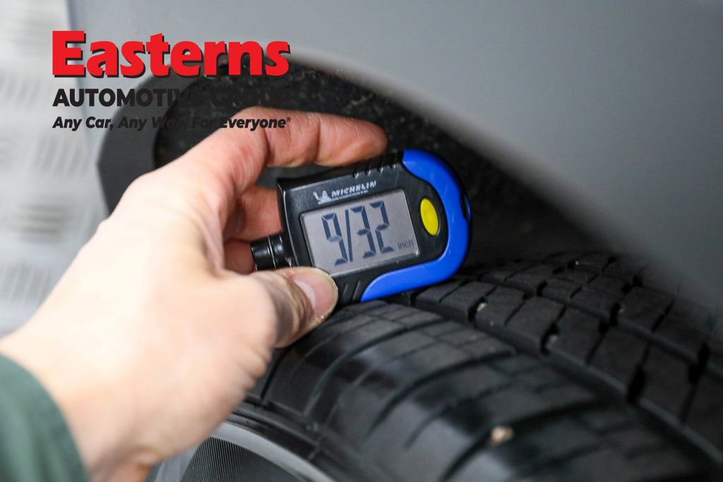 Used 2022 Volkswagen Tiguan S image 28