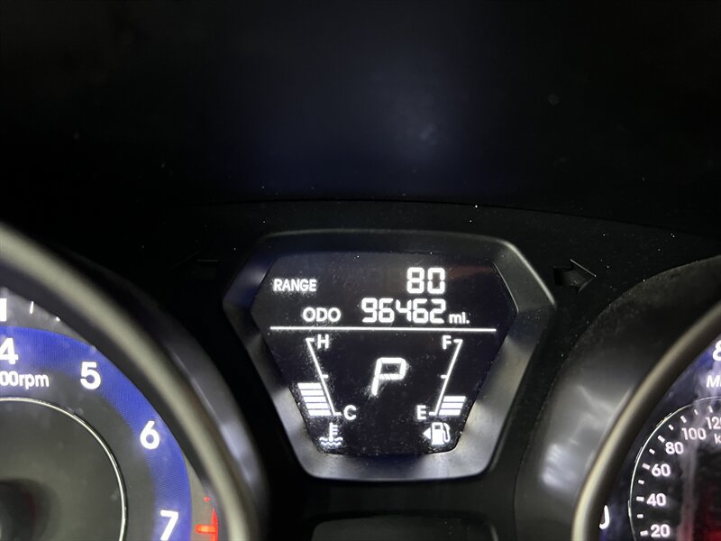 Used 2013 Hyundai Elantra GLS FWD image 14