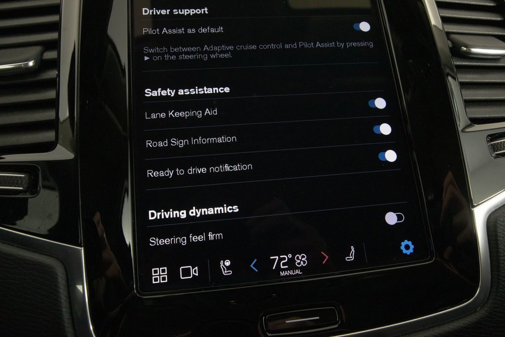 Used 2023 Volvo XC90 B6 Plus w/ Protection Package Premier image 27