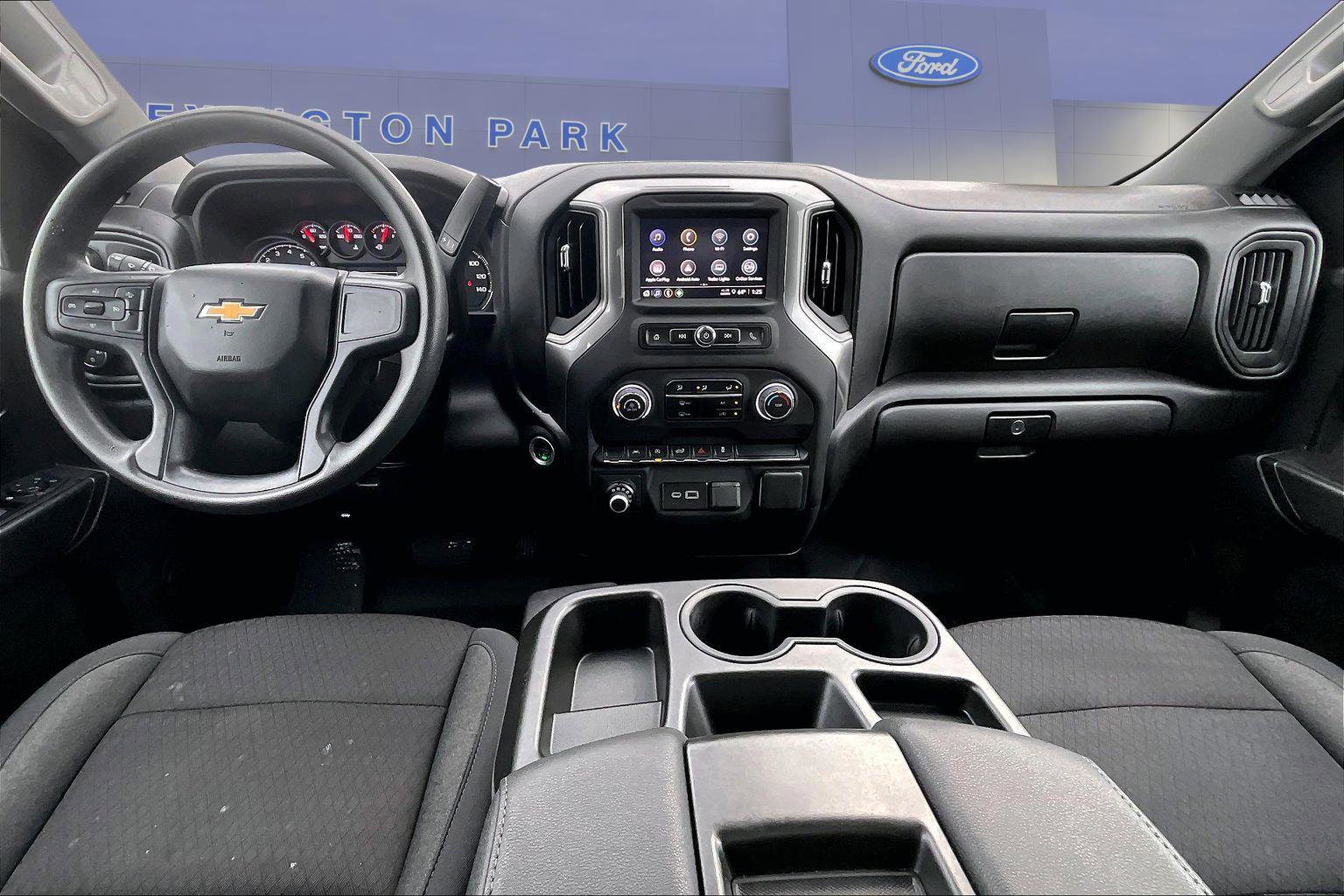 Used 2025 Chevrolet Silverado 1500 Custom AWD/4WD image 5