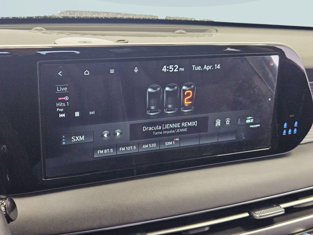 Used 2023 Hyundai Palisade Limited image 17