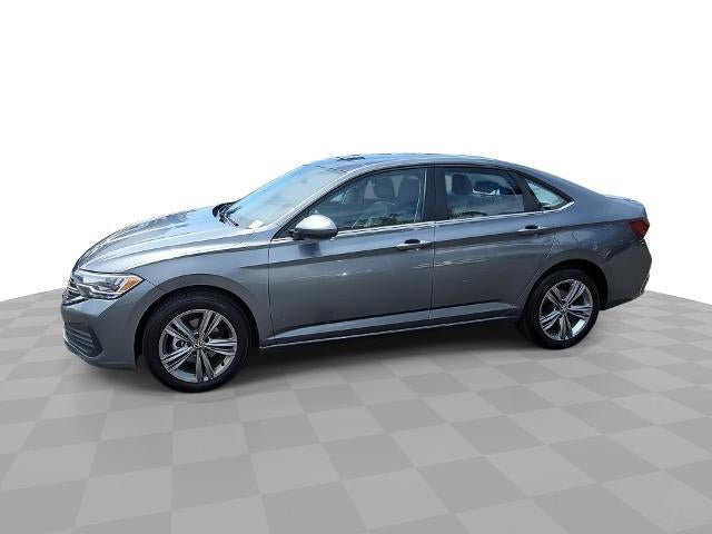 Used 2024 Volkswagen Jetta SE FWD image 1