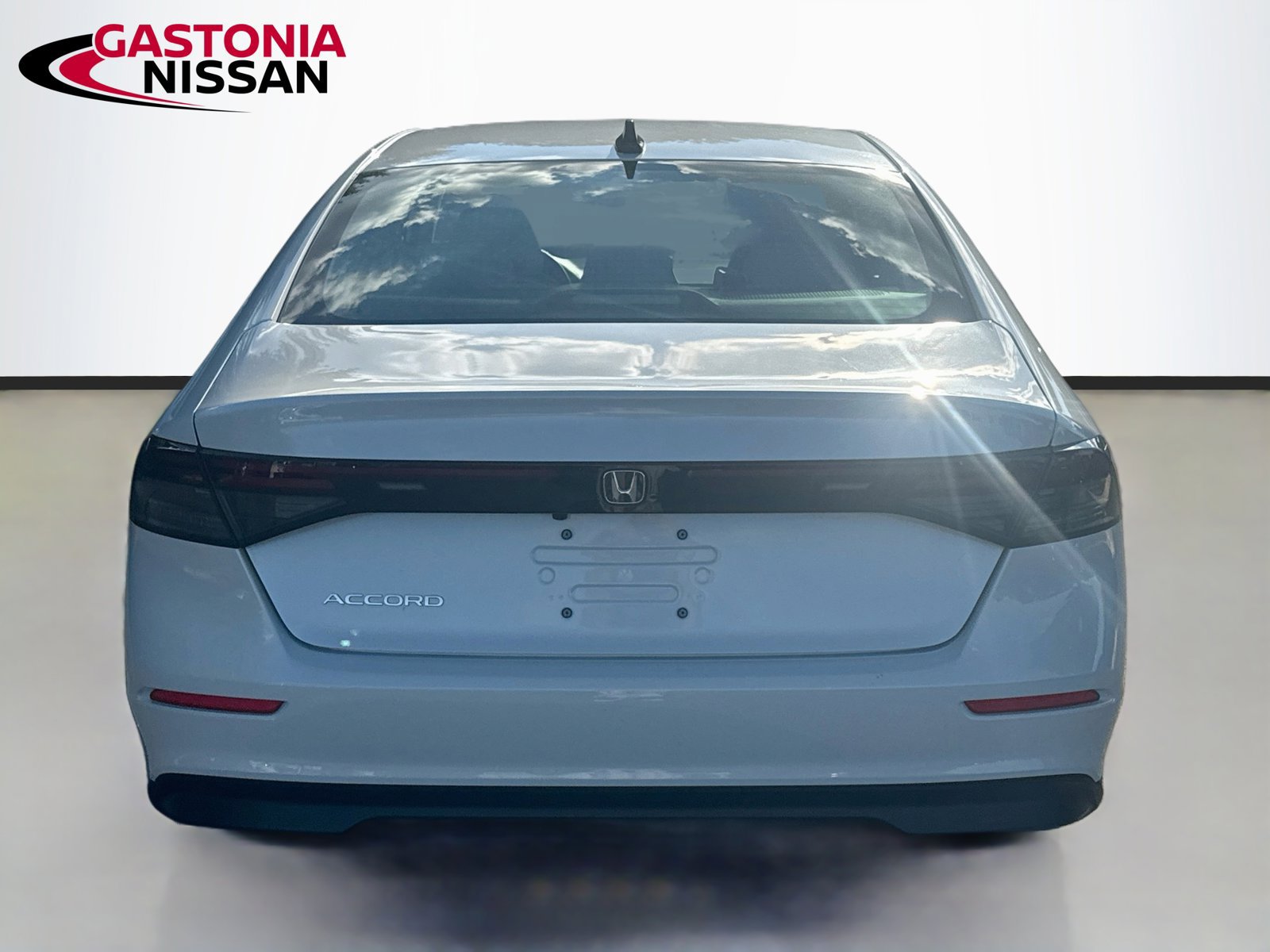 Used 2026 Honda Accord SE image 7