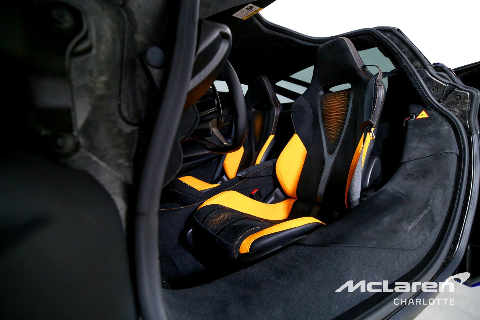Used 2025 McLaren 750S RWD image 12