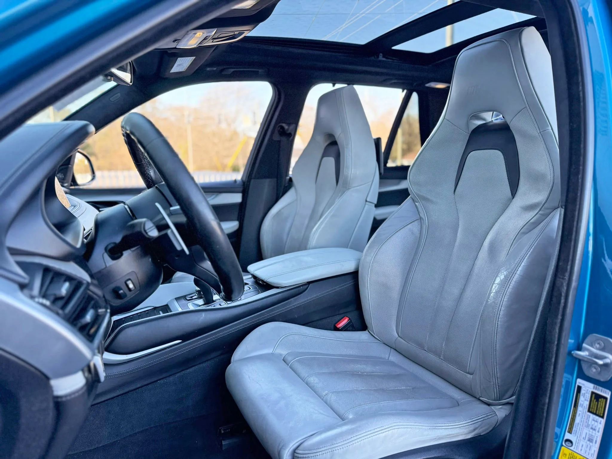 Used 2016 BMW X5 M image 30