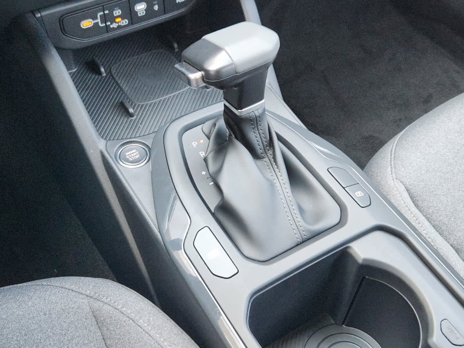 Certified 2025 Kia K4 EX FWD image 15