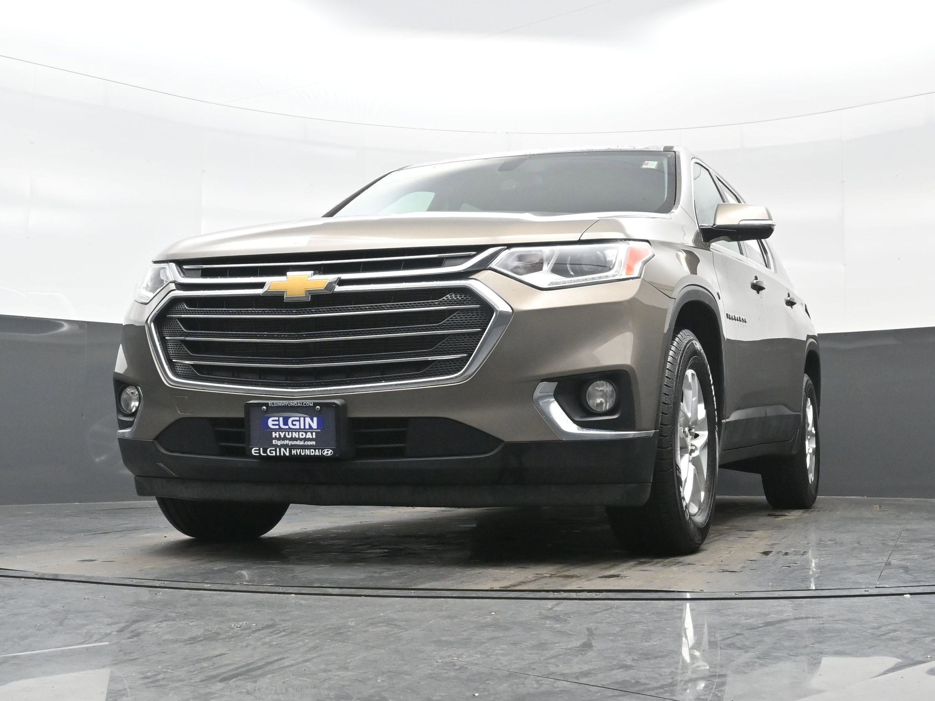 Used 2020 Chevrolet Traverse LT image 38