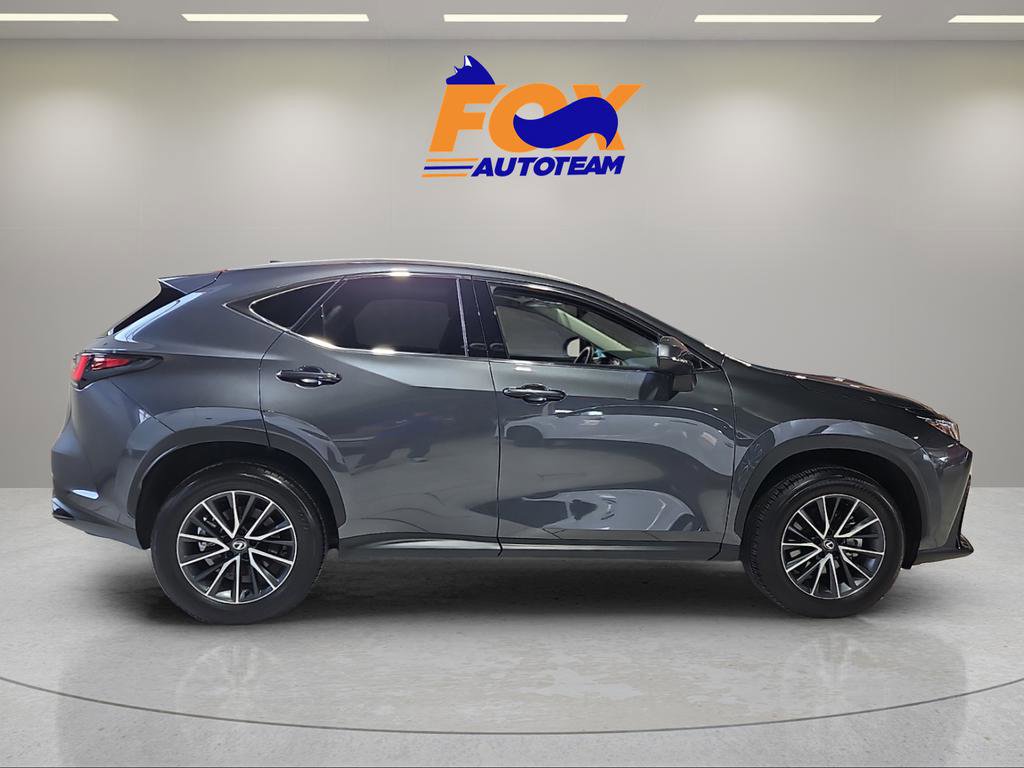 Used 2025 Lexus NX 250 FWD w/ Premium Package image 5
