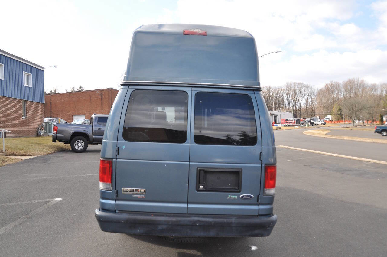 Used 2014 Ford E-350 and Econoline 350 Extended Super Duty w/ Power Group image 11