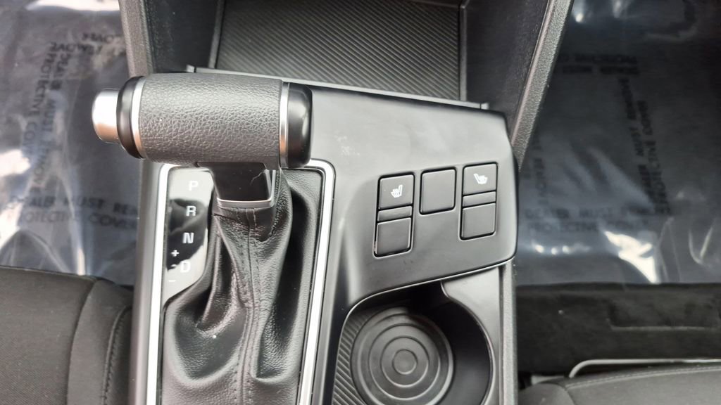 Used 2023 Kia Sportage LX image 10