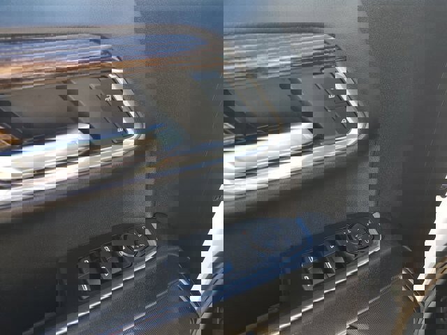 Used 2024 GMC Sierra 1500 SLE image 22