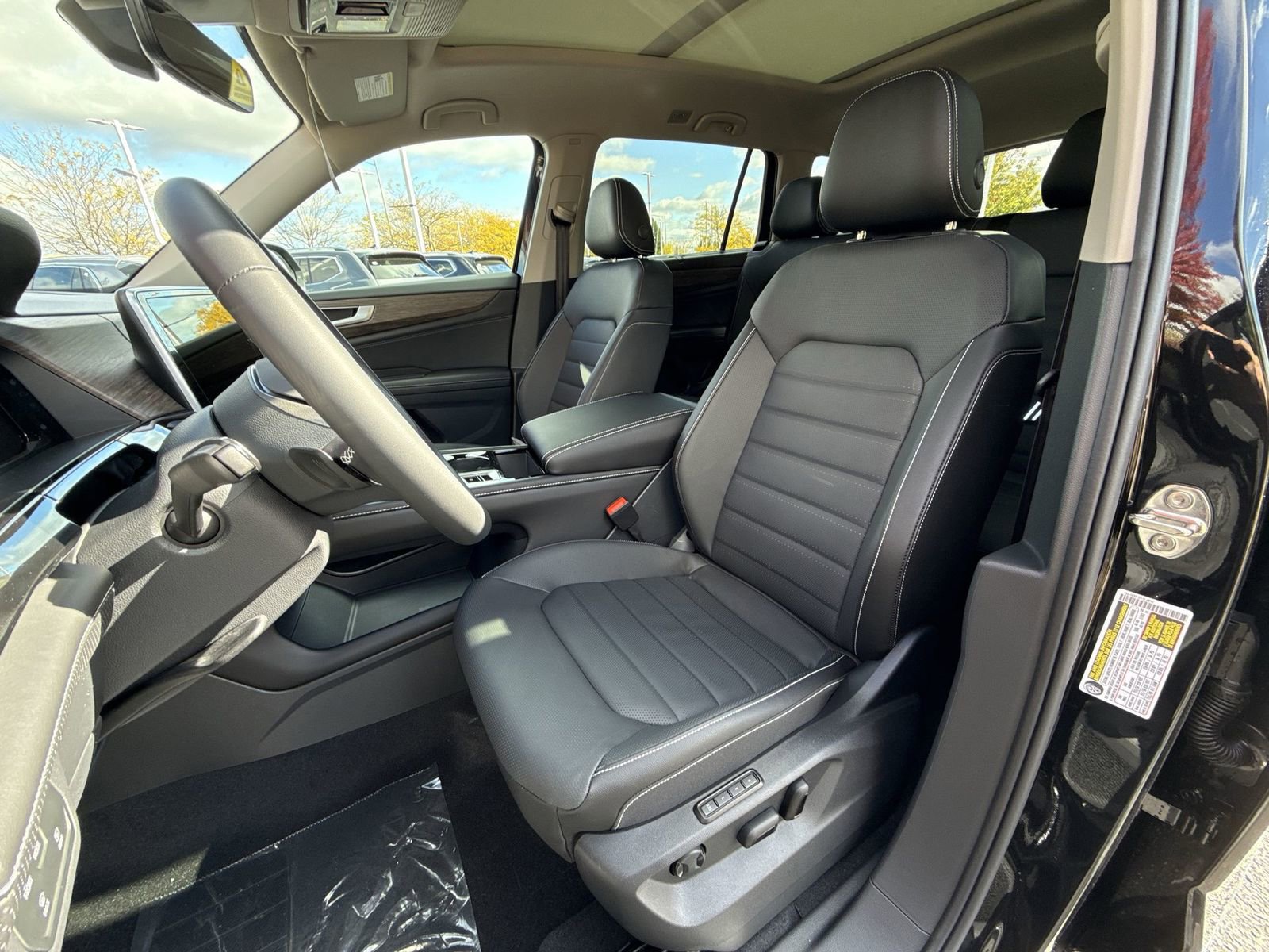 New 2026 Volkswagen Atlas SEL image 13