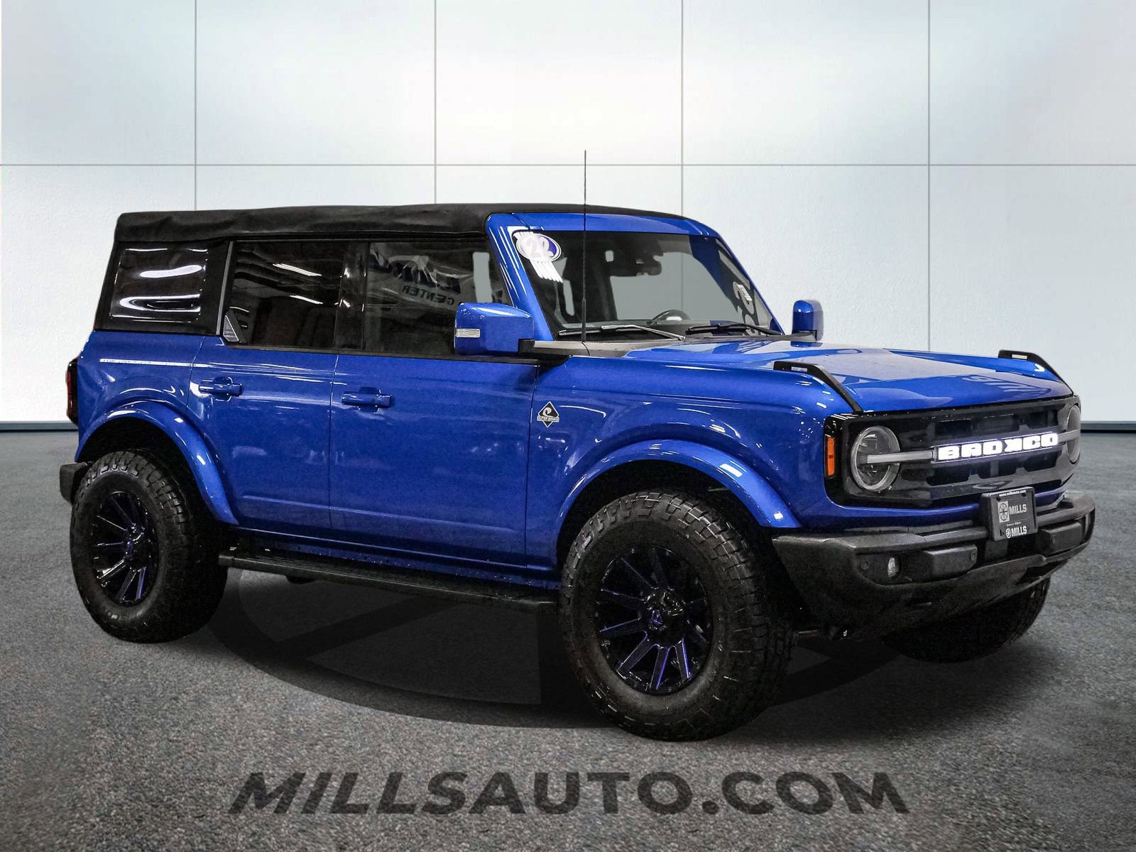 Used 2022 Ford Bronco Outer Banks image 10