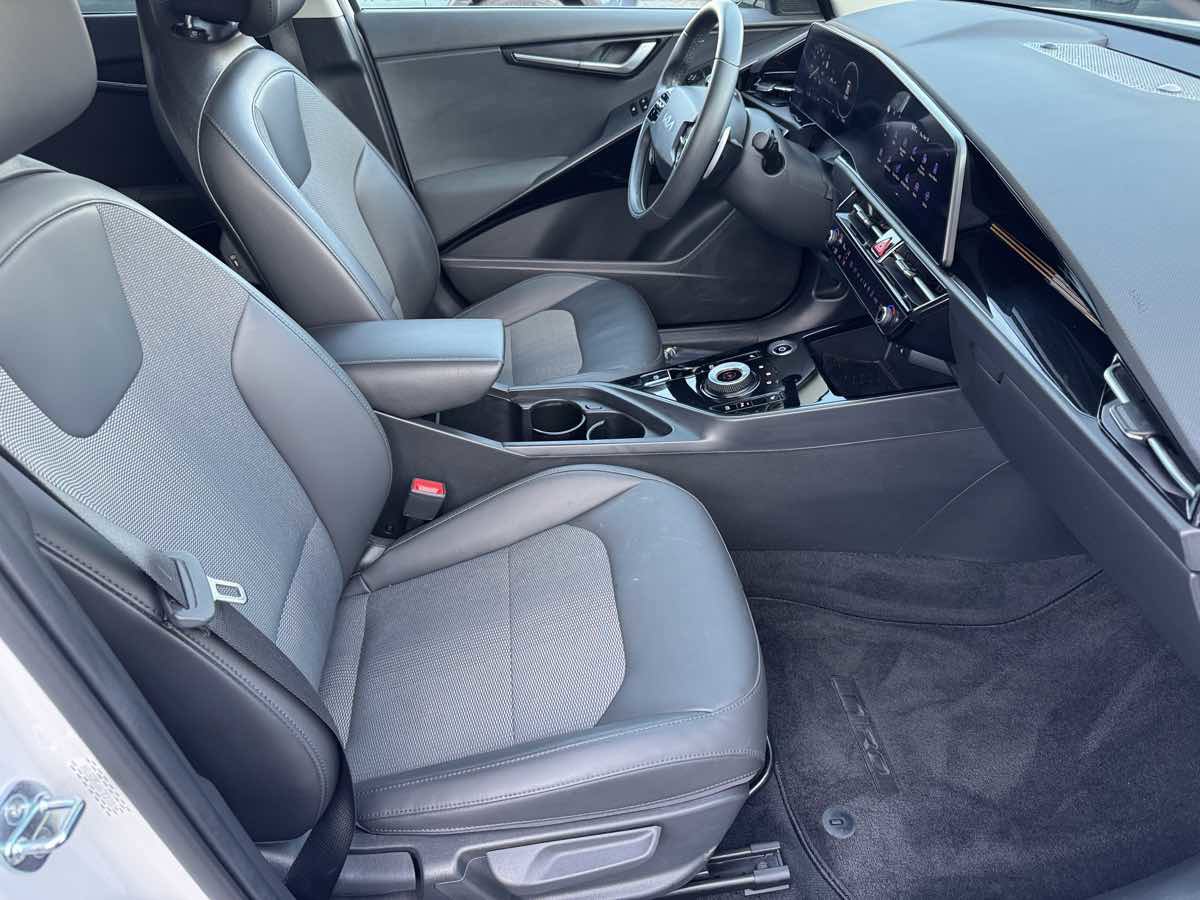 Used 2023 Kia Niro Wind image 17