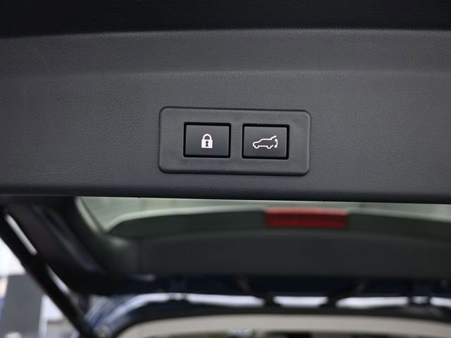 Used 2023 Subaru Ascent Limited w/ Technology Package image 25