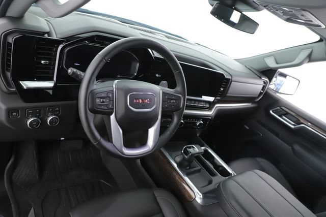 Used 2026 GMC Sierra 1500 Elevation w/ Elevation Premium Package AWD/4WD image 17