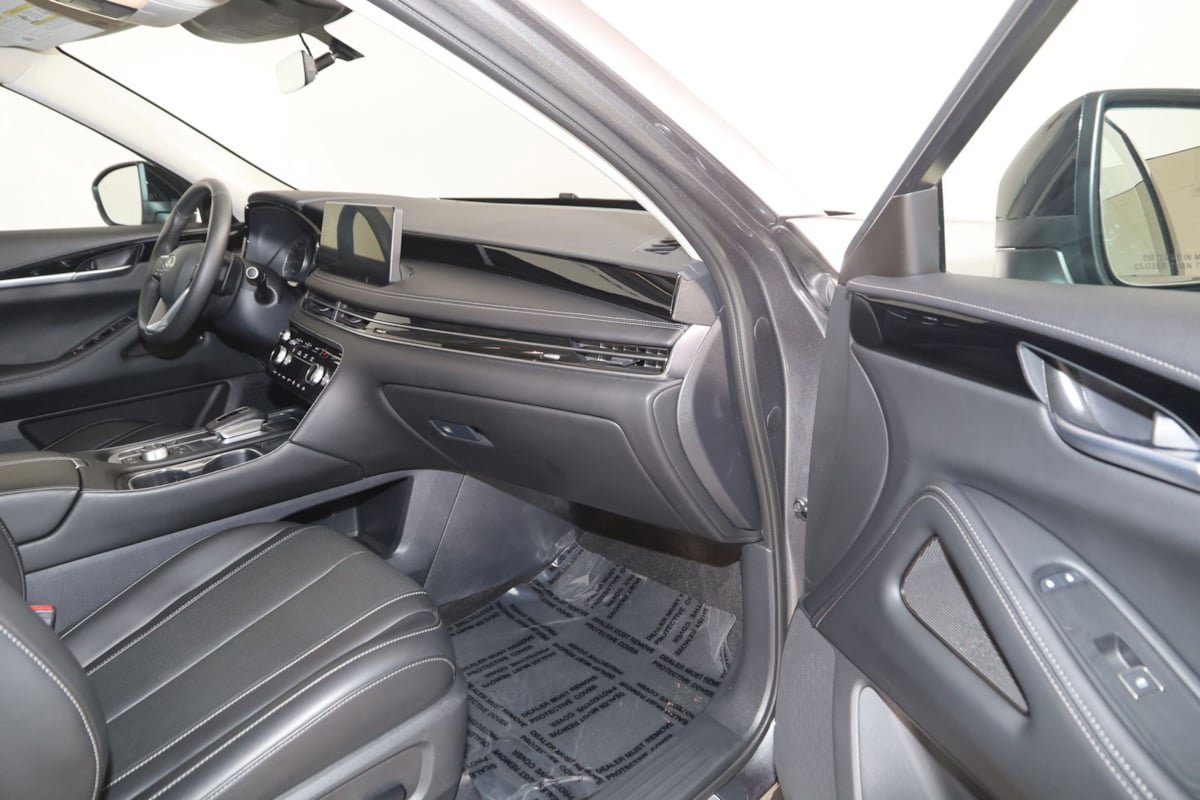 Used 2025 INFINITI QX60 Pure AWD/4WD image 45