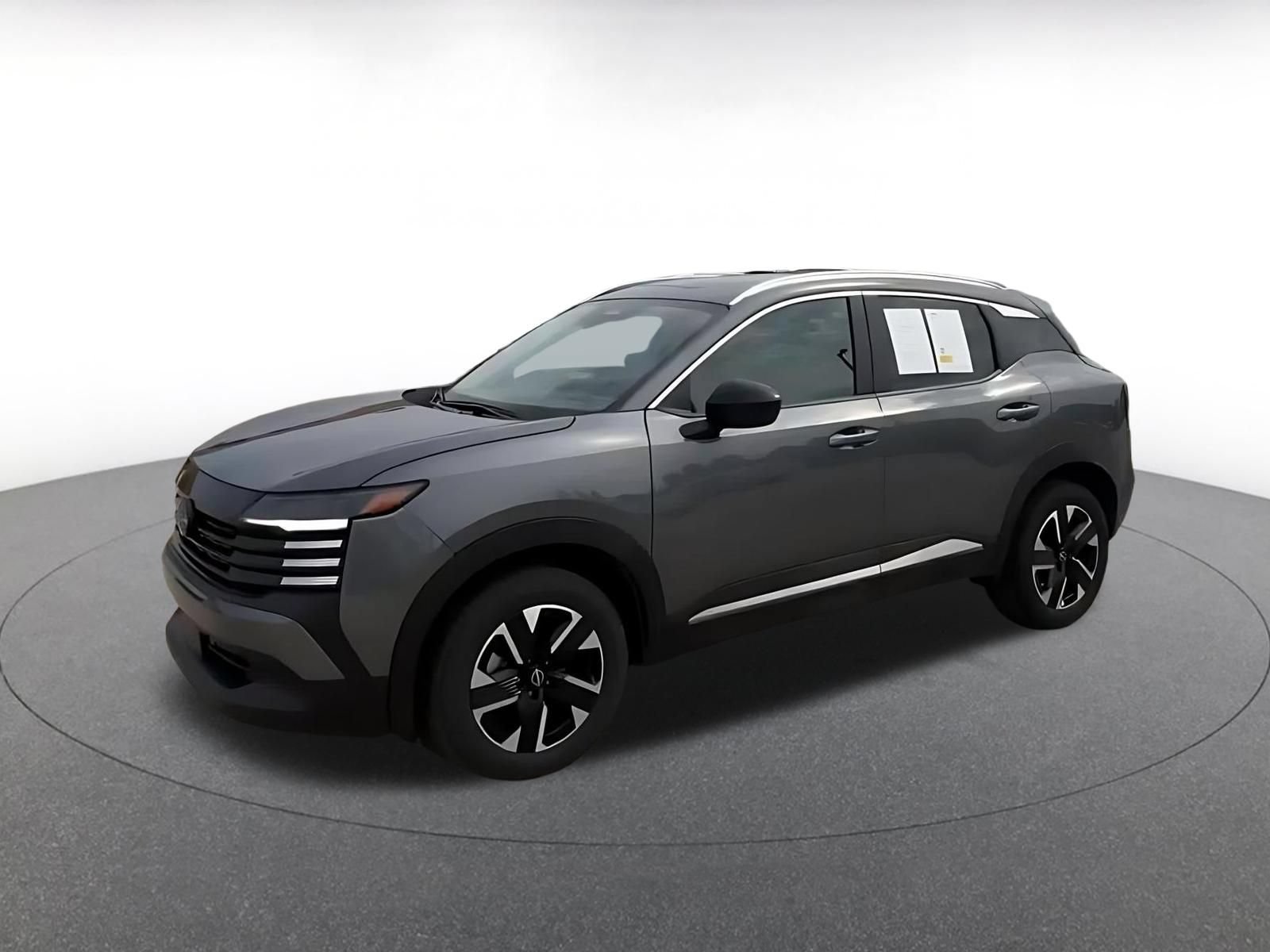 Used 2026 Nissan Kicks SV w/ Cold Weather Package AWD/4WD image 8