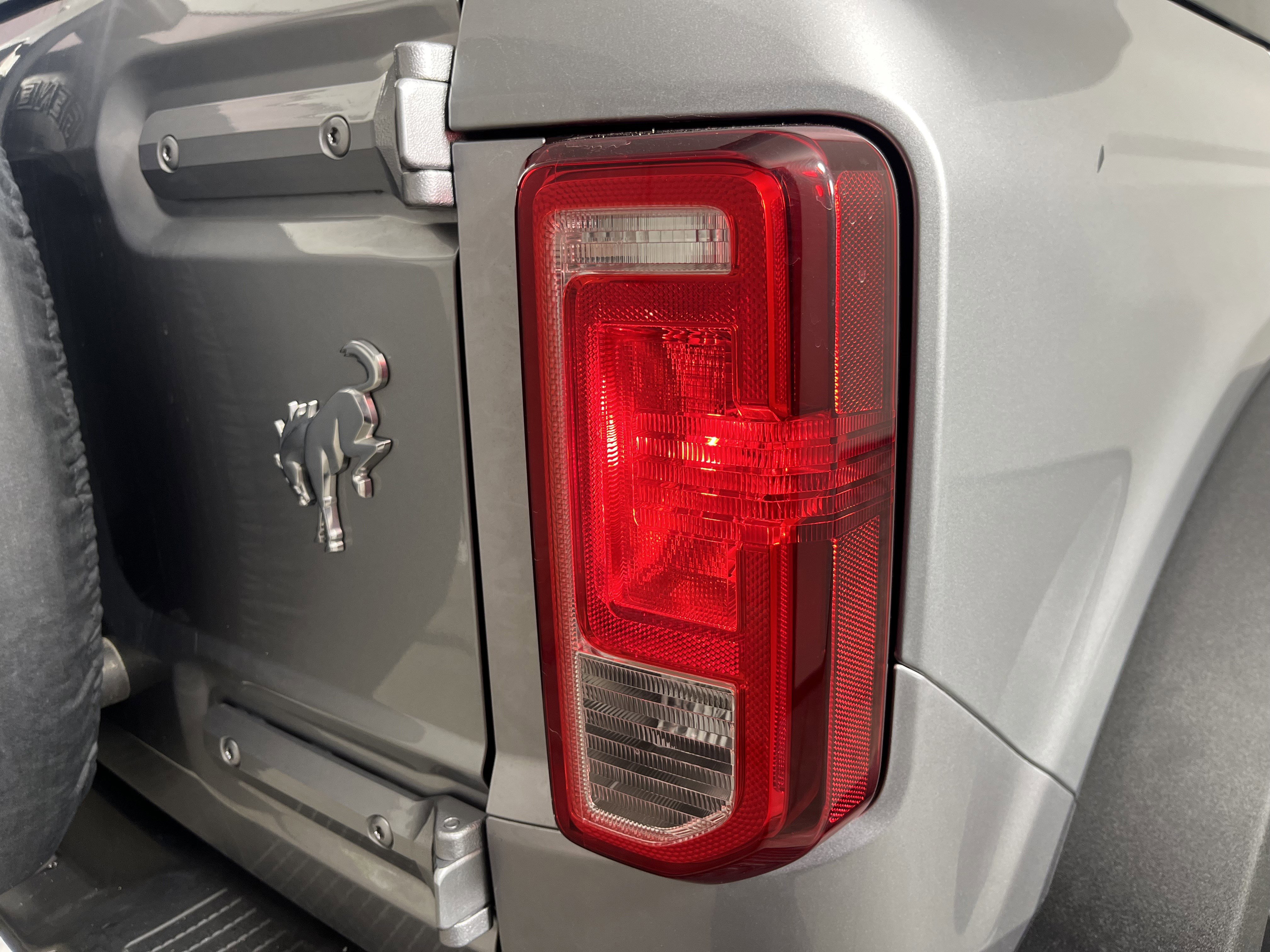 Used 2024 Ford Bronco Black Diamond image 25