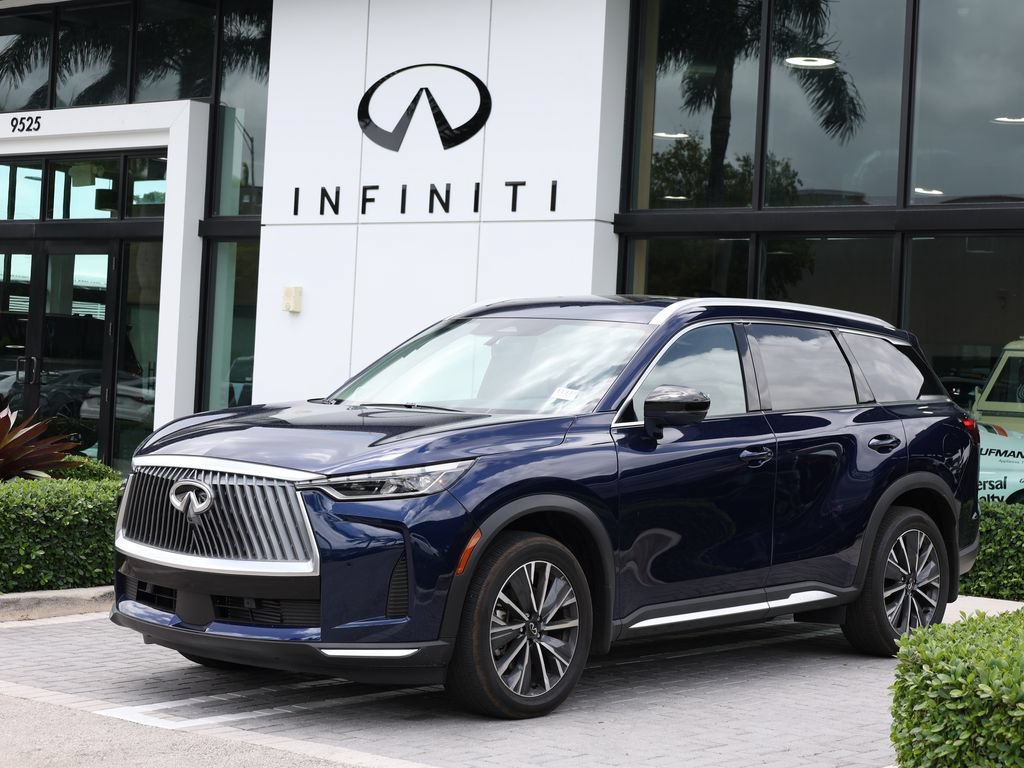 Certified 2026 INFINITI QX60 Luxe w/ Family Package