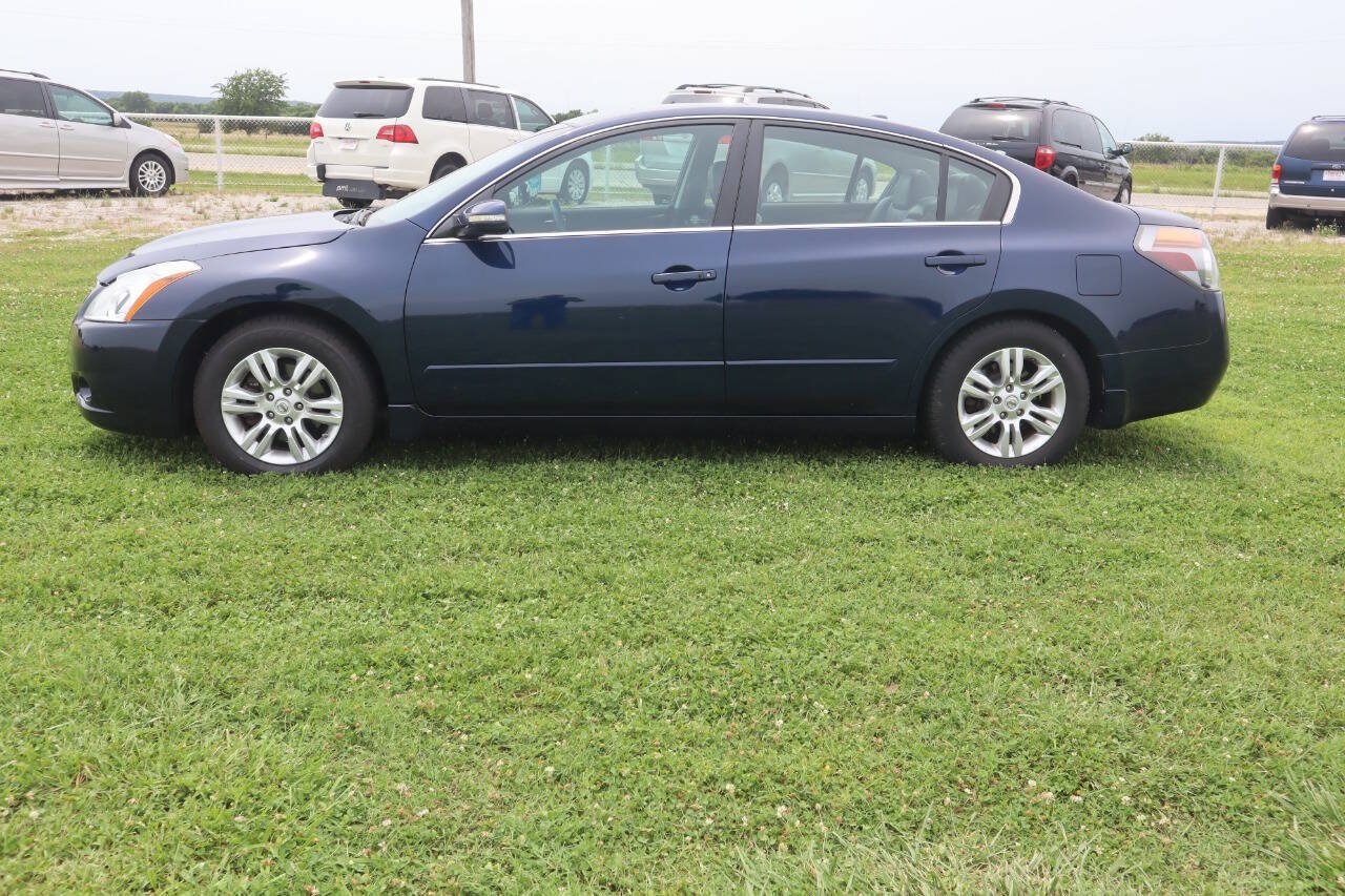 Used 2012 Nissan Altima 2.5 SL w/ 2.5SL Pkg FWD image 10