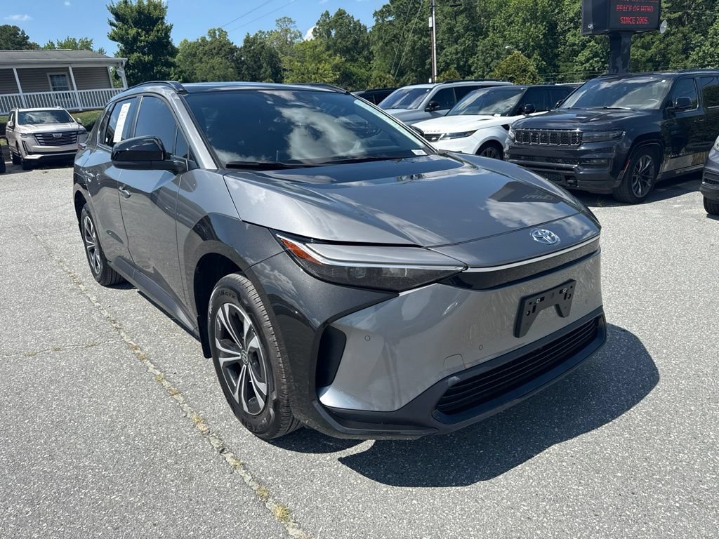 Used 2024 Toyota bZ4X AWD w/ Weather Package image 2