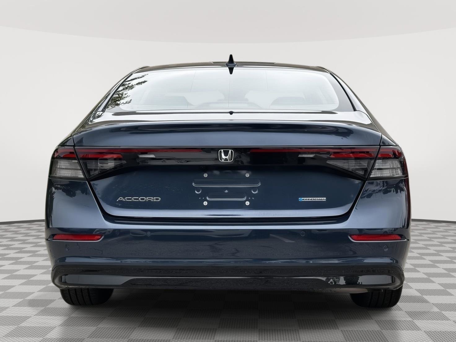 Certified 2025 Honda Accord EX-L image 4