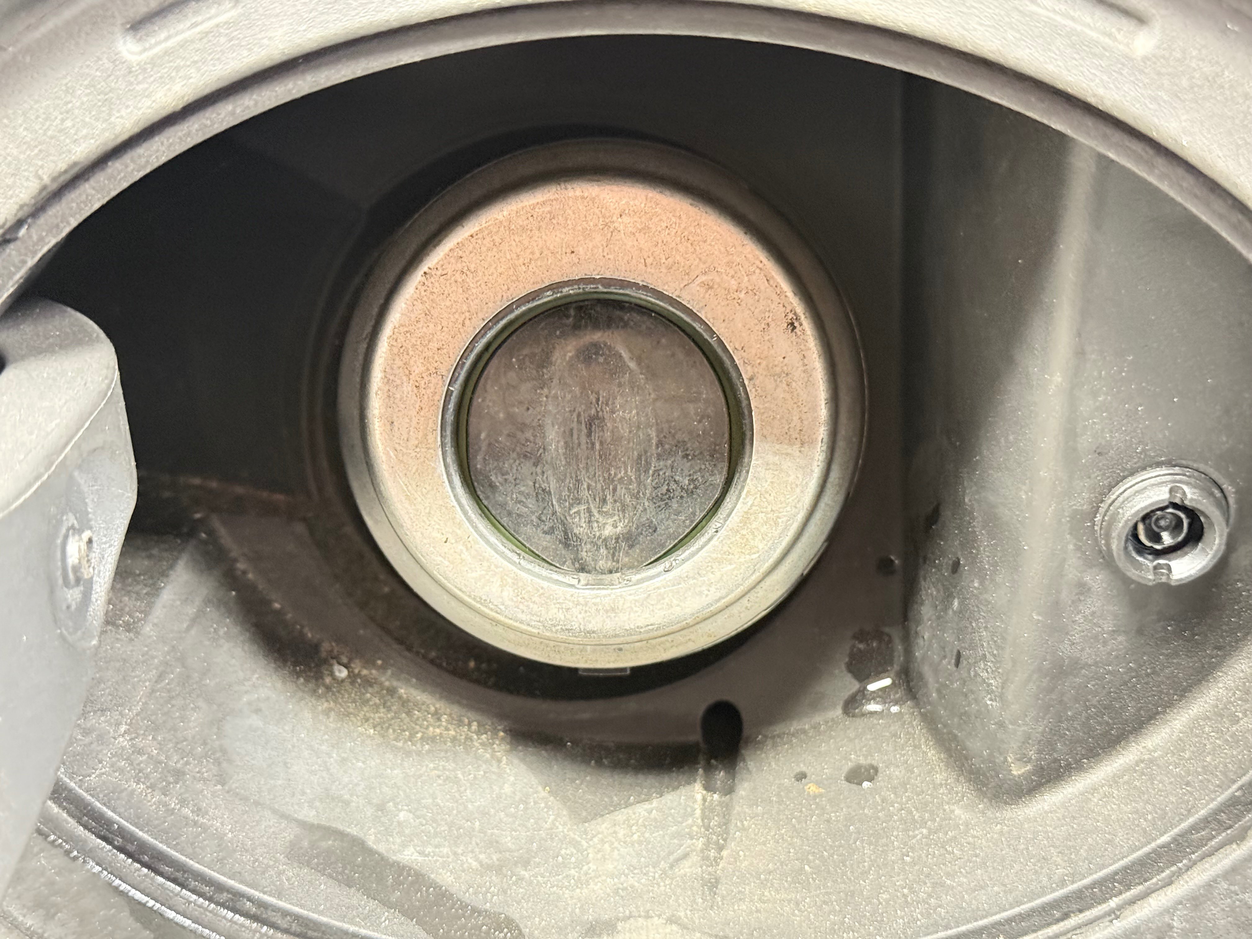 Used 2023 Chrysler Voyager LX FWD image 4