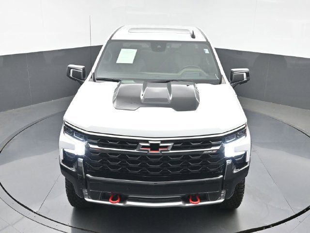 Used 2025 Chevrolet Silverado 1500 ZR2 w/ Technology Package AWD/4WD image 30