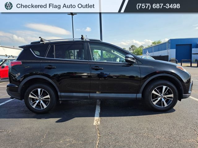 Used 2017 Toyota RAV4 XLE w/ Plus Special Value Package AWD/4WD image 9
