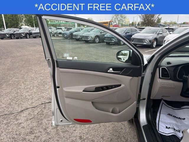 Used 2019 Hyundai Tucson SE w/ Cargo Package FWD image 23
