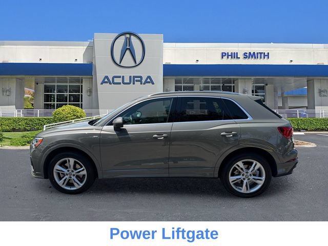 Used 2020 Audi Q3 2.0T Premium w/ Convenience Package AWD/4WD image 10