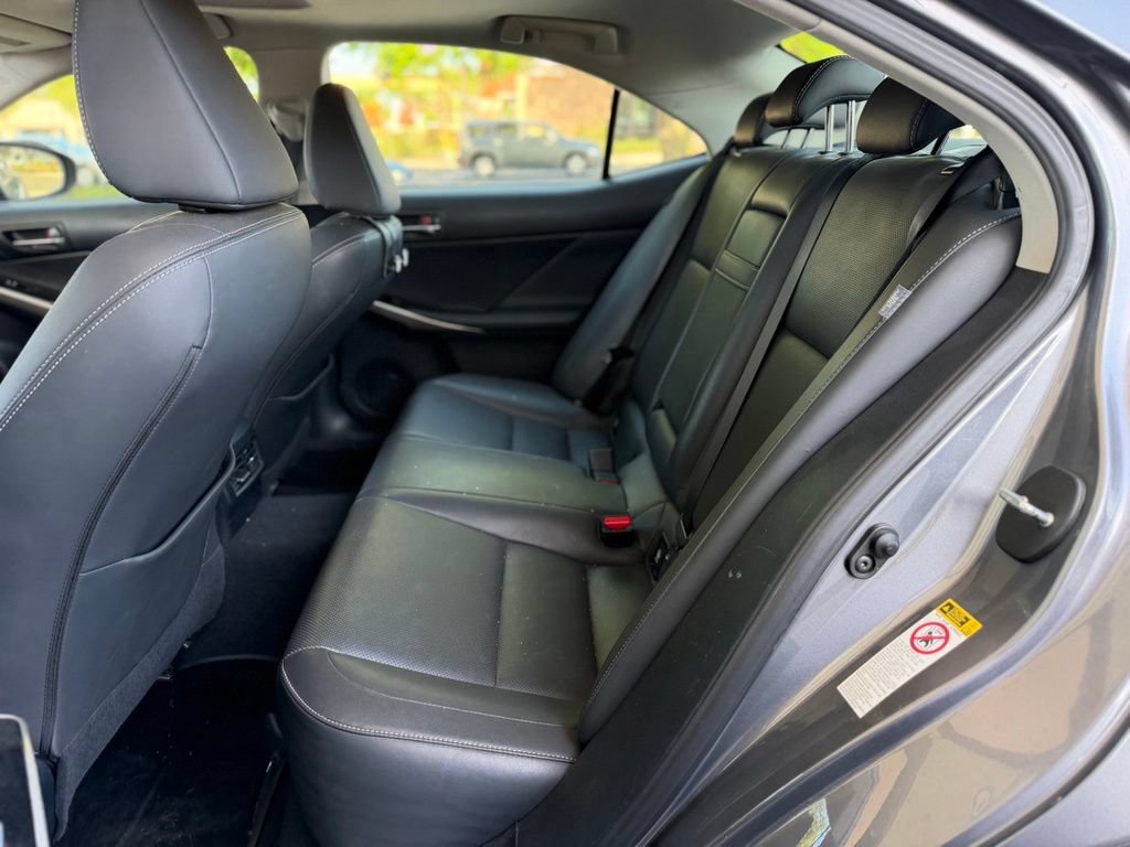 Used 2016 Lexus IS 200t w/ Navigation System Package RWD image 4