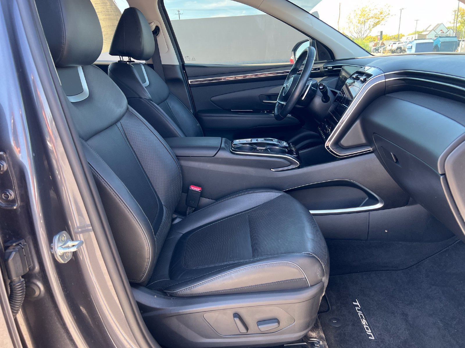 Used 2022 Hyundai Tucson Limited AWD/4WD image 32