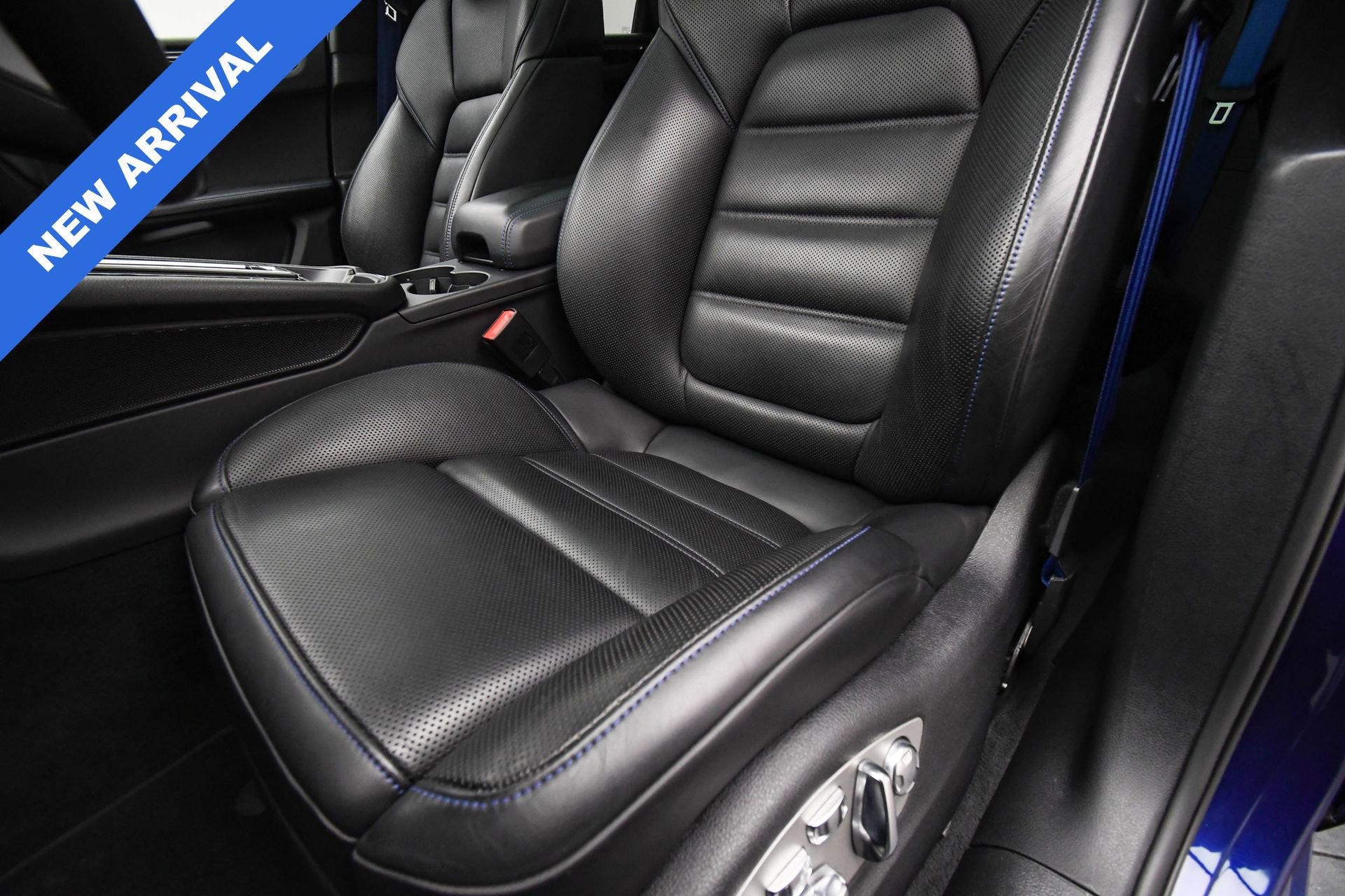 Used 2022 Porsche Macan GTS image 52