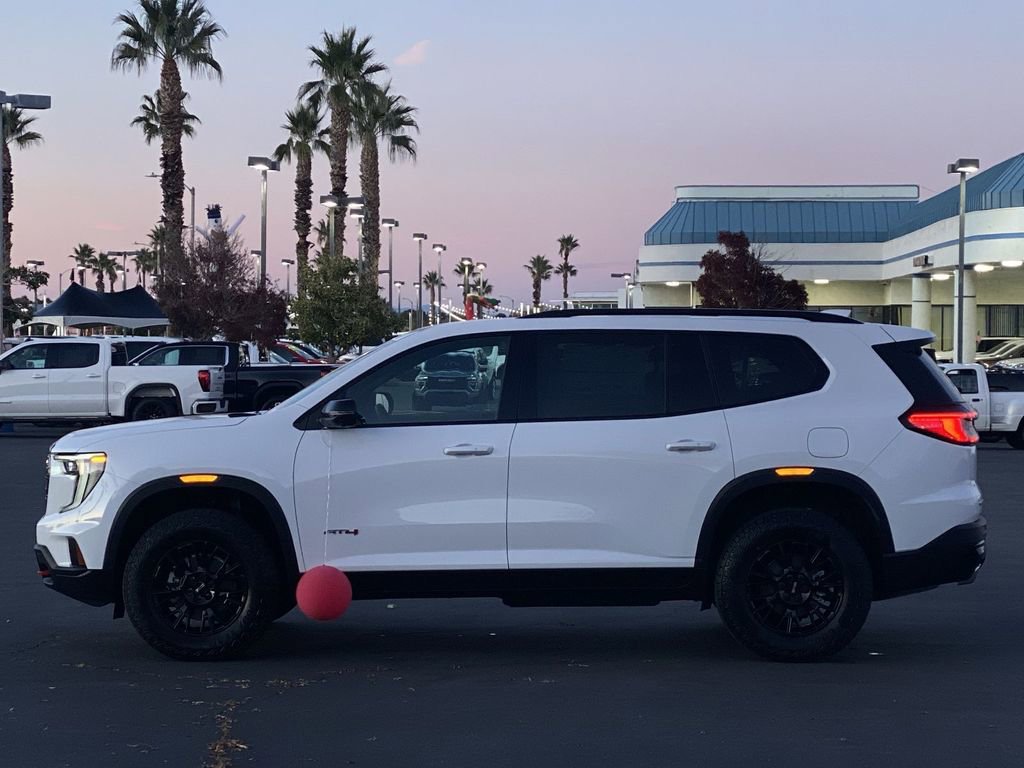New 2026 GMC Acadia AT4 w/ Luxury Package image 16