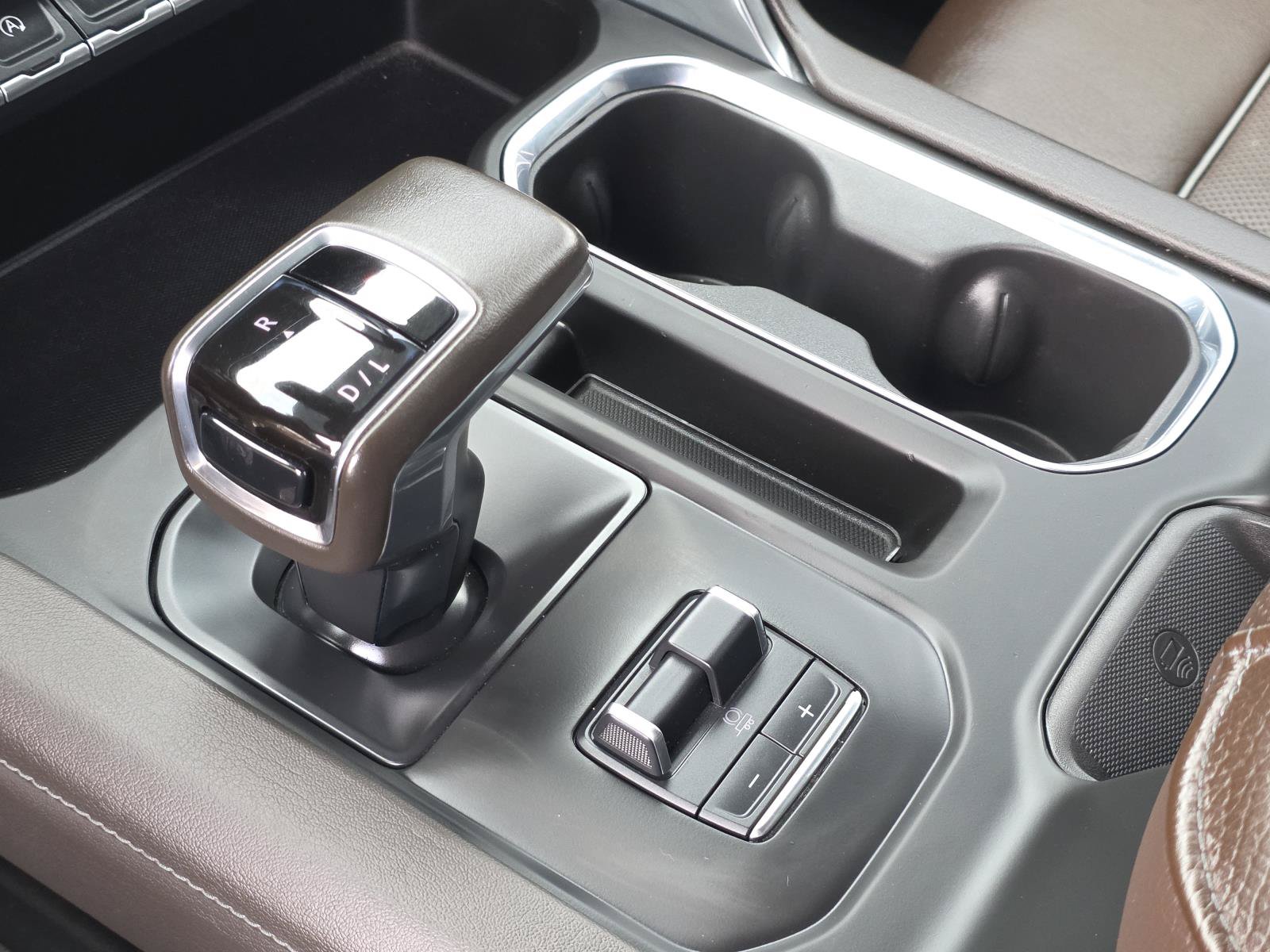 Used 2022 GMC Sierra 1500 Denali w/ Denali Reserve Package AWD/4WD image 27