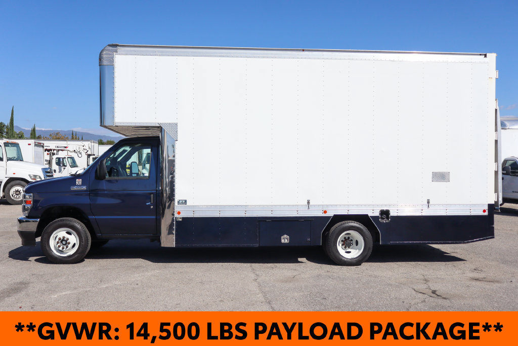 Used 2024 Ford E-450 and Econoline 450 Super Duty w/ Power Windows & Locks Group RWD image 5