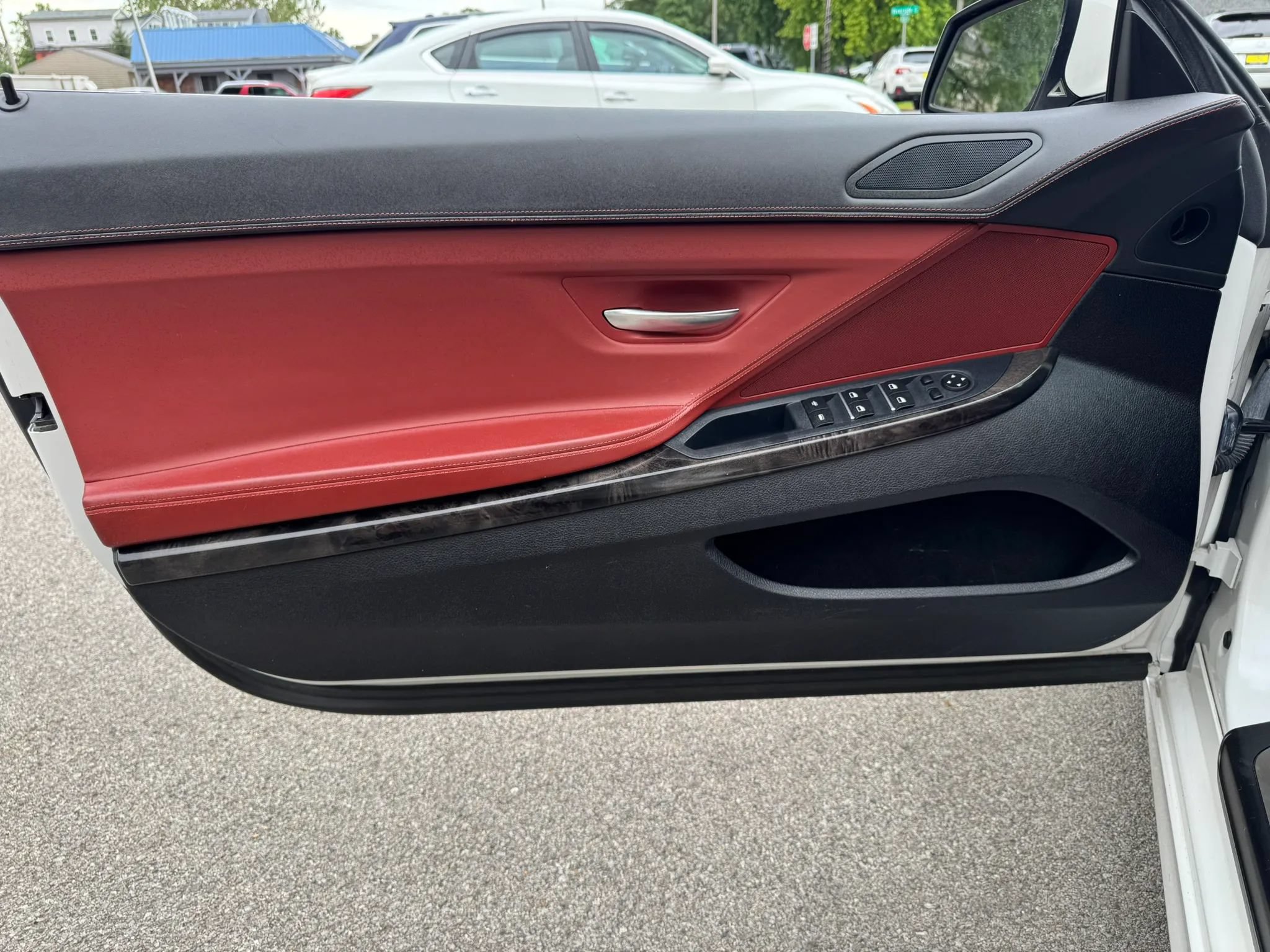 Used 2013 BMW 650i xDrive Convertible AWD/4WD image 14