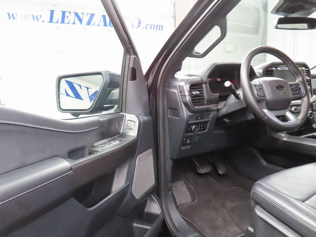 Used 2025 Ford F150 Lariat AWD/4WD image 43