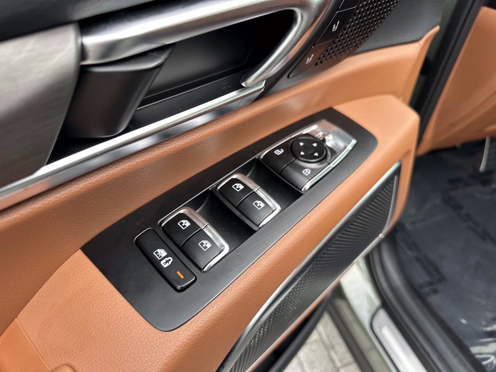 Used 2025 Kia Telluride SX Prestige X-Line image 19