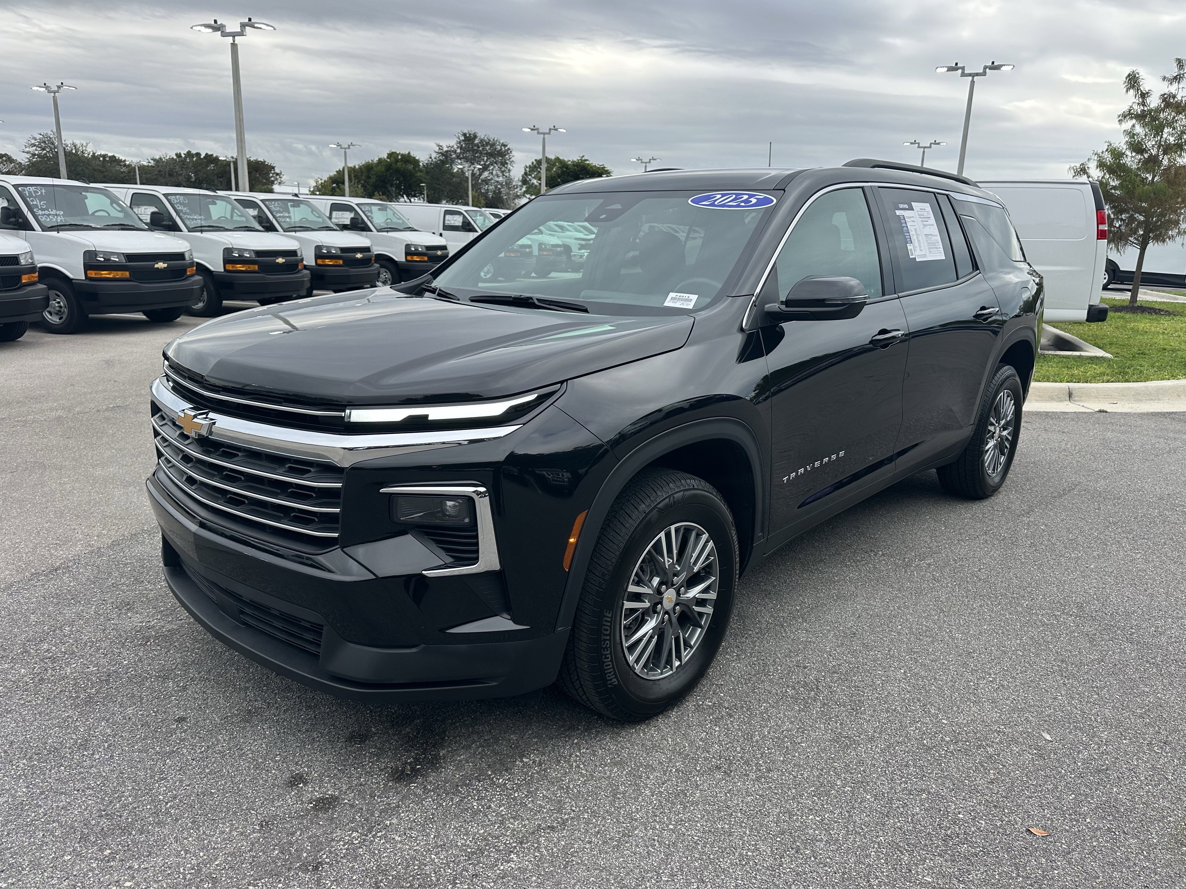 Certified 2025 Chevrolet Traverse LT image 5