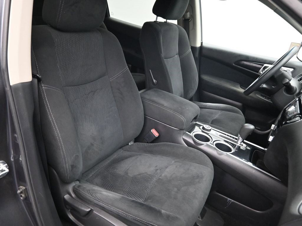 Used 2013 Nissan Pathfinder S image 21