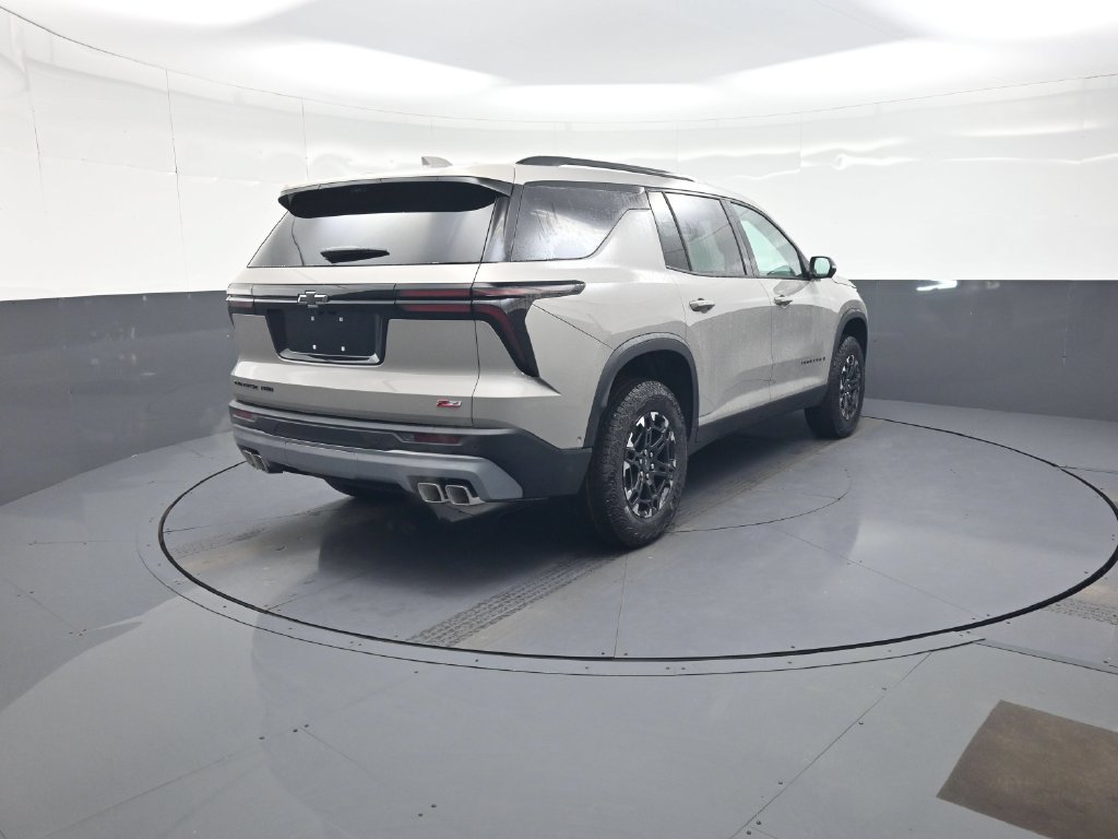 New 2027 Chevrolet Traverse Z71 w/ Enhanced Driving Package AWD/4WD image 3
